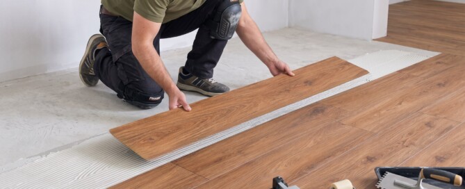 instalación piso lvt tipo madera