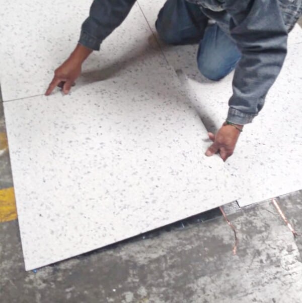 Piso-Antiestatico-para-site-ESD-6